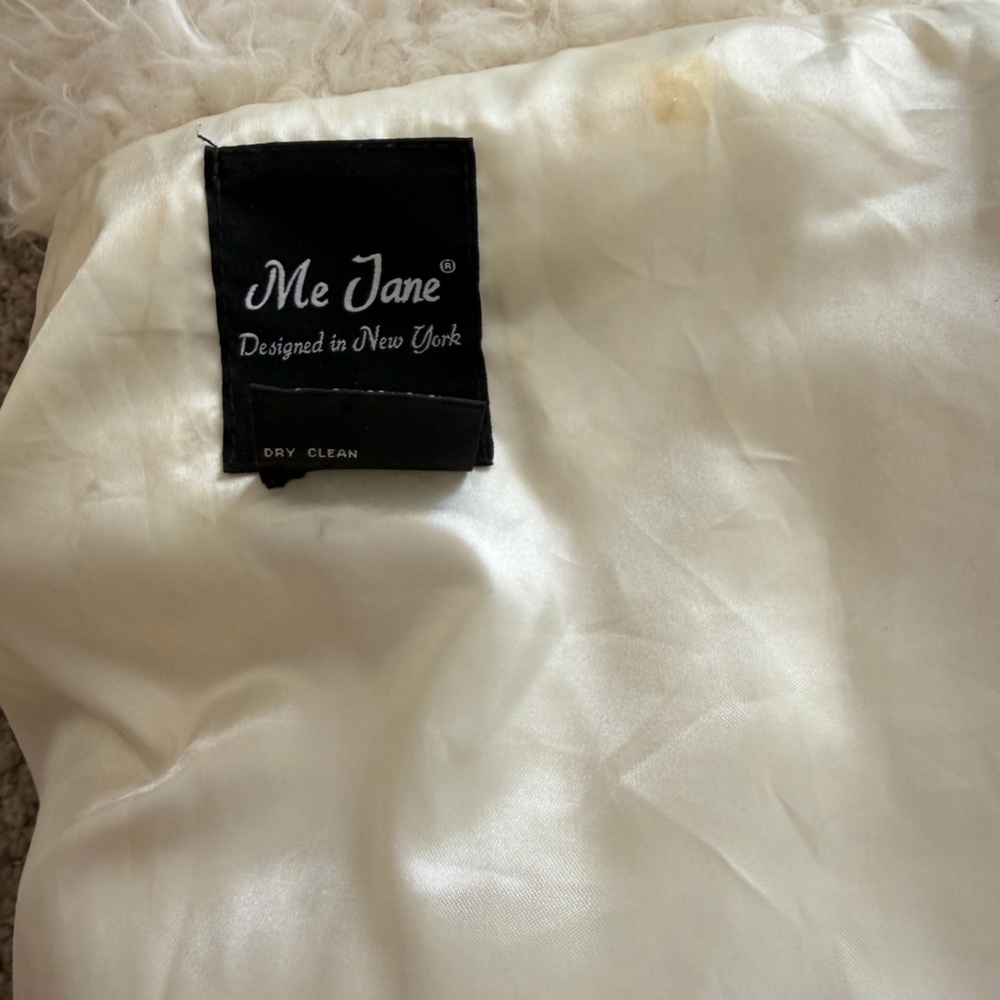 Me Jane Fluffy Cream Fur Jacket - Picture 8 of 8